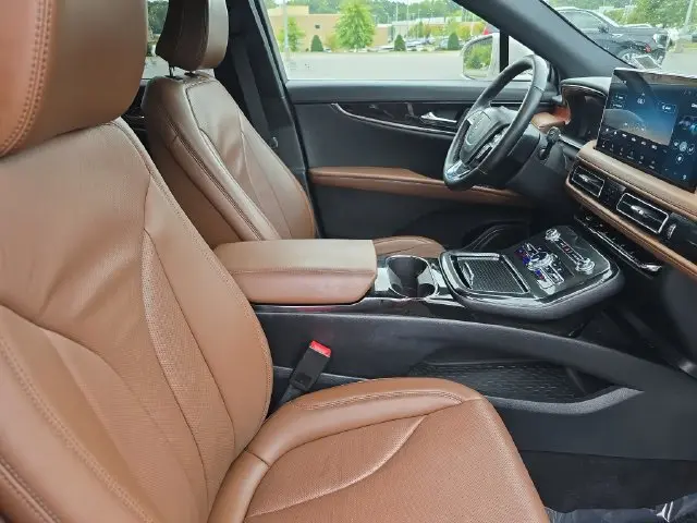 2023 Lincoln Nautilus - $30,438