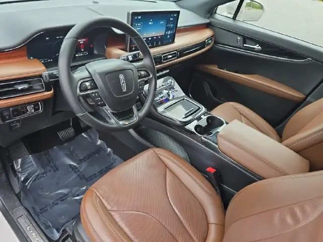 2023 Lincoln Nautilus - $30,438