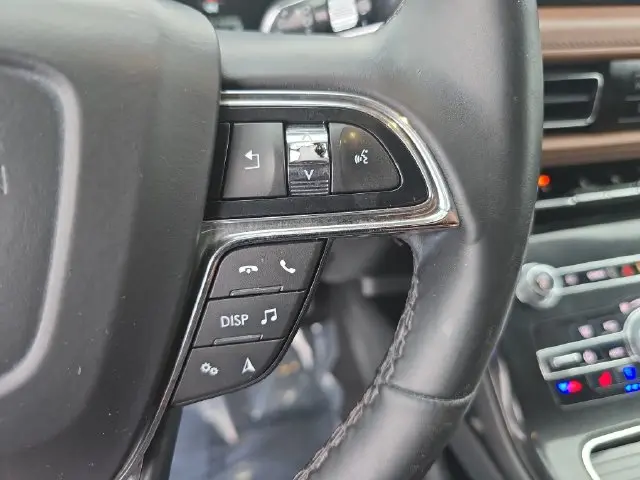 2023 Lincoln Nautilus - $30,438