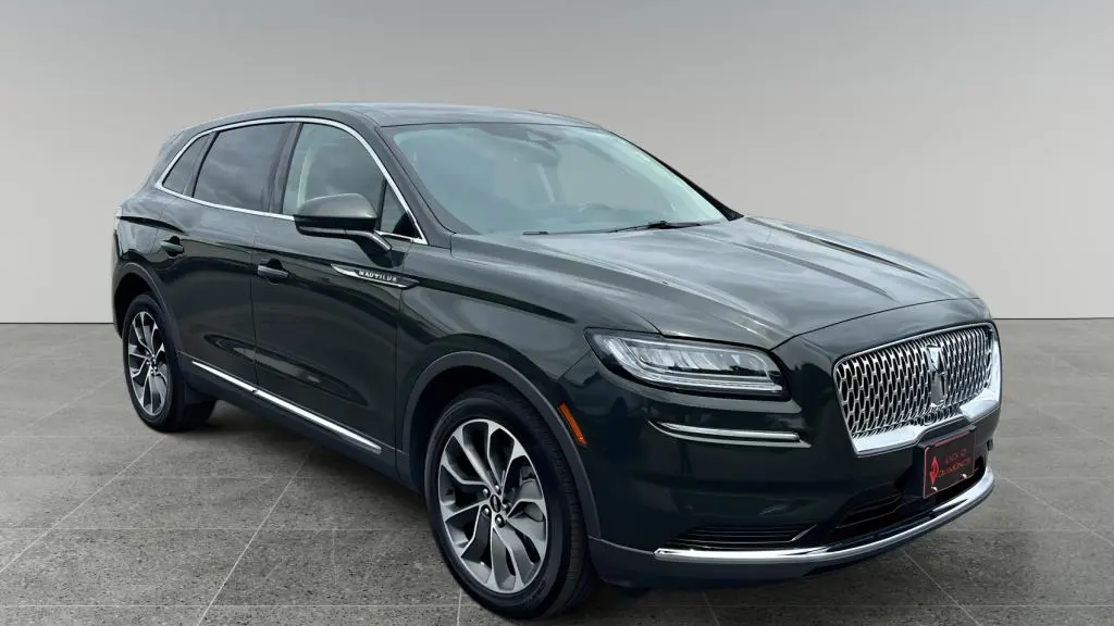 Preowned 2023 Lincoln Nautilus Reserve for Sale