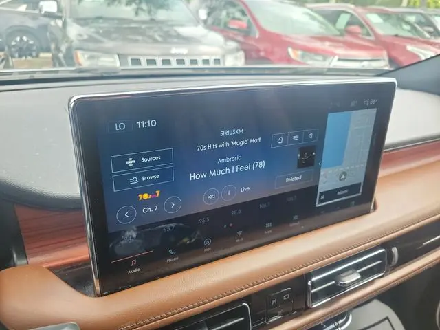 2023 Lincoln Nautilus - $33,990