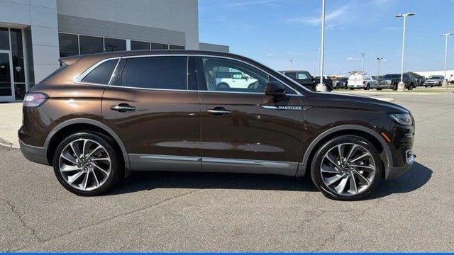 2020 Lincoln Nautilus Reserve