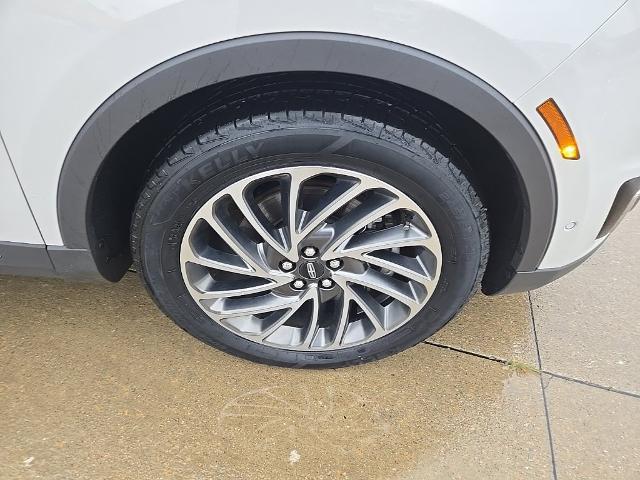 2020 Lincoln Nautilus - $21,212