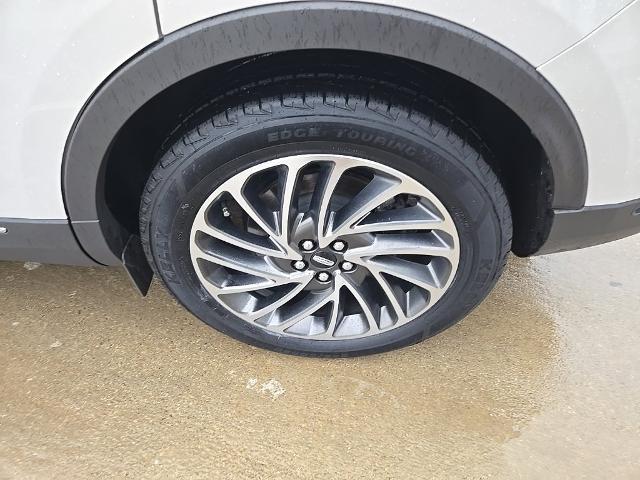 2020 Lincoln Nautilus - $21,212