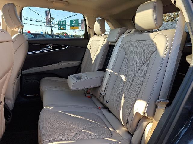 2022 Lincoln Nautilus - $29,995