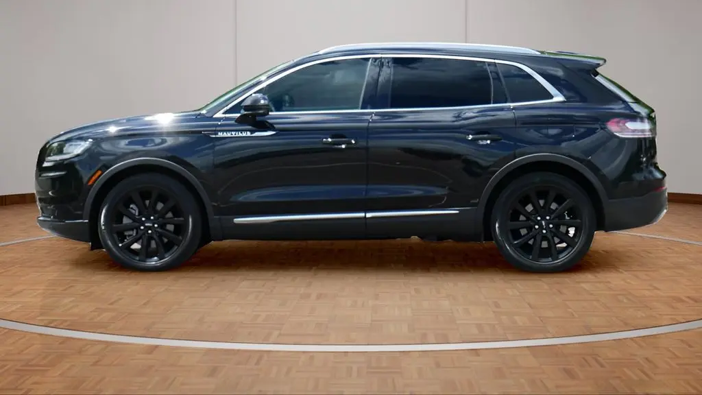 2021 Lincoln Nautilus Reserve