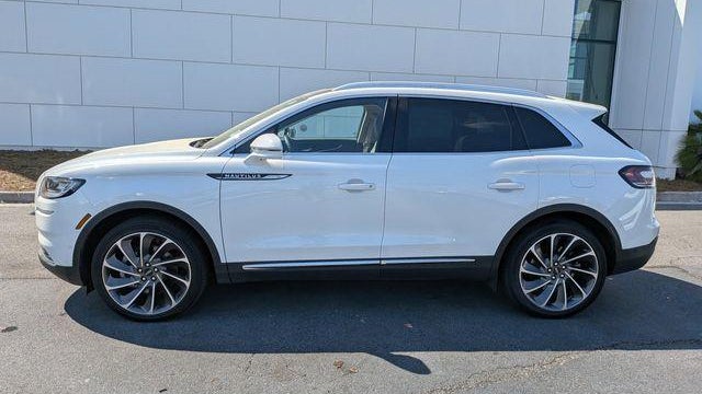 2022 Lincoln Nautilus Reserve