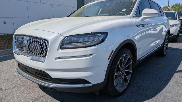 2022 Lincoln Nautilus Reserve