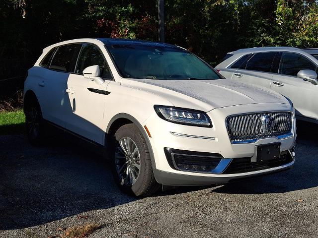 2019 Lincoln Nautilus - $17,510