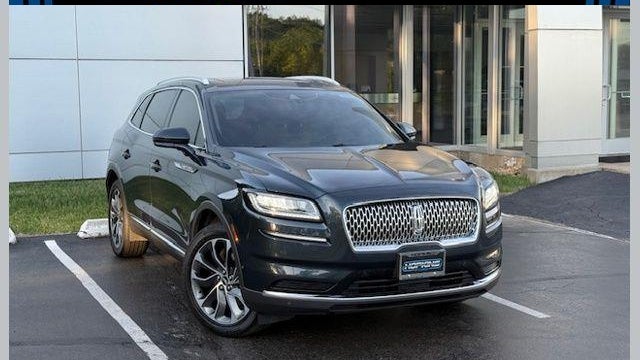 Preowned 2022 Lincoln Nautilus Reserve for Sale