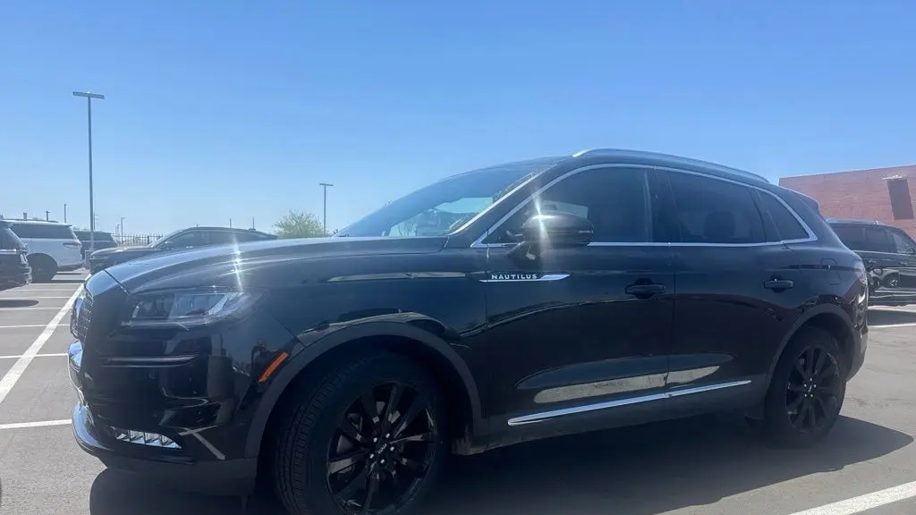 Preowned 2023 Lincoln Nautilus Reserve for Sale