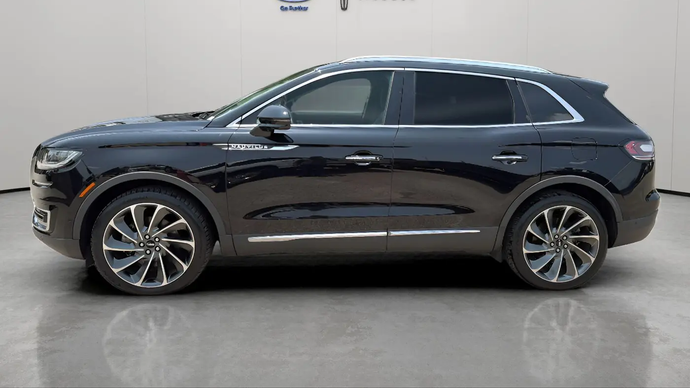 2020 Lincoln Nautilus Reserve