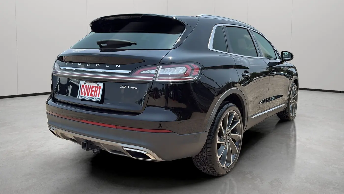 2020 Lincoln Nautilus Reserve