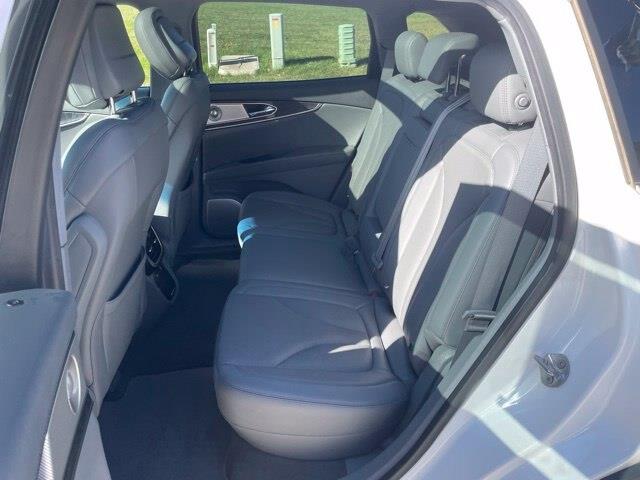 2020 Lincoln Nautilus - $21,495