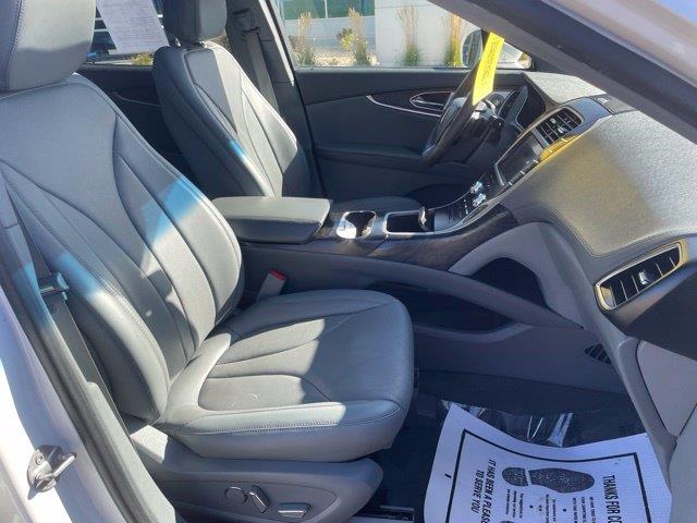 2020 Lincoln Nautilus - $21,495