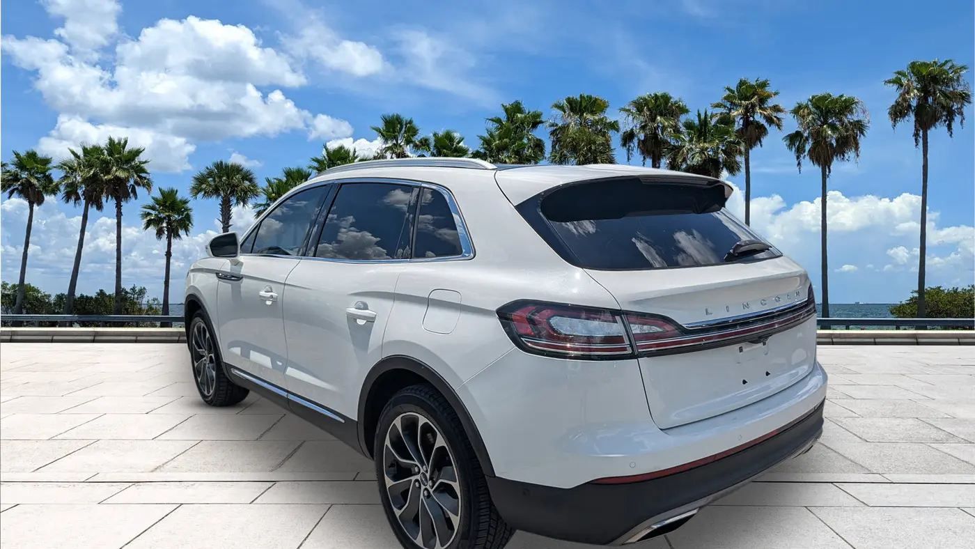 2021 Lincoln Nautilus Reserve