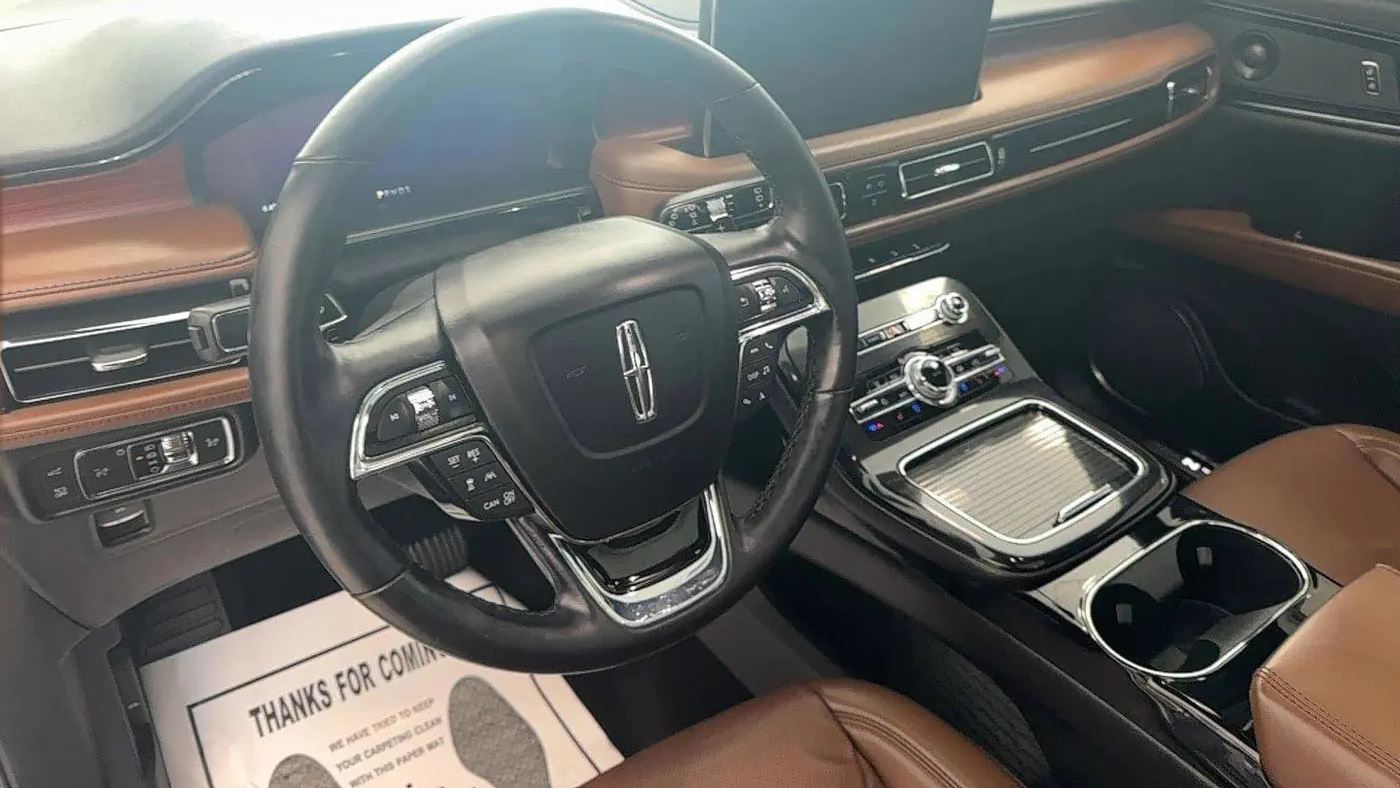 2022 Lincoln Nautilus Reserve