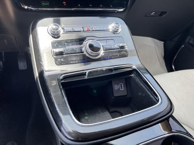 2023 Lincoln Nautilus - $24,499
