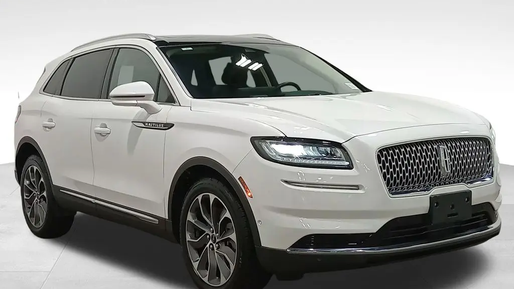 Preowned 2023 Lincoln Nautilus Reserve for Sale