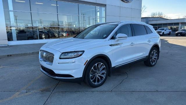 Preowned 2021 Lincoln Nautilus Reserve for Sale