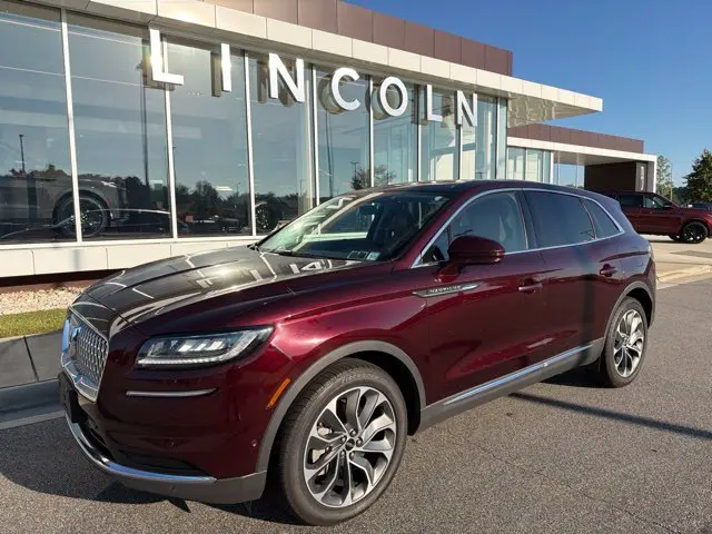 2022 Lincoln Nautilus - $26,980