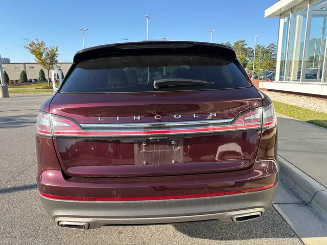 2022 Lincoln Nautilus - $26,980
