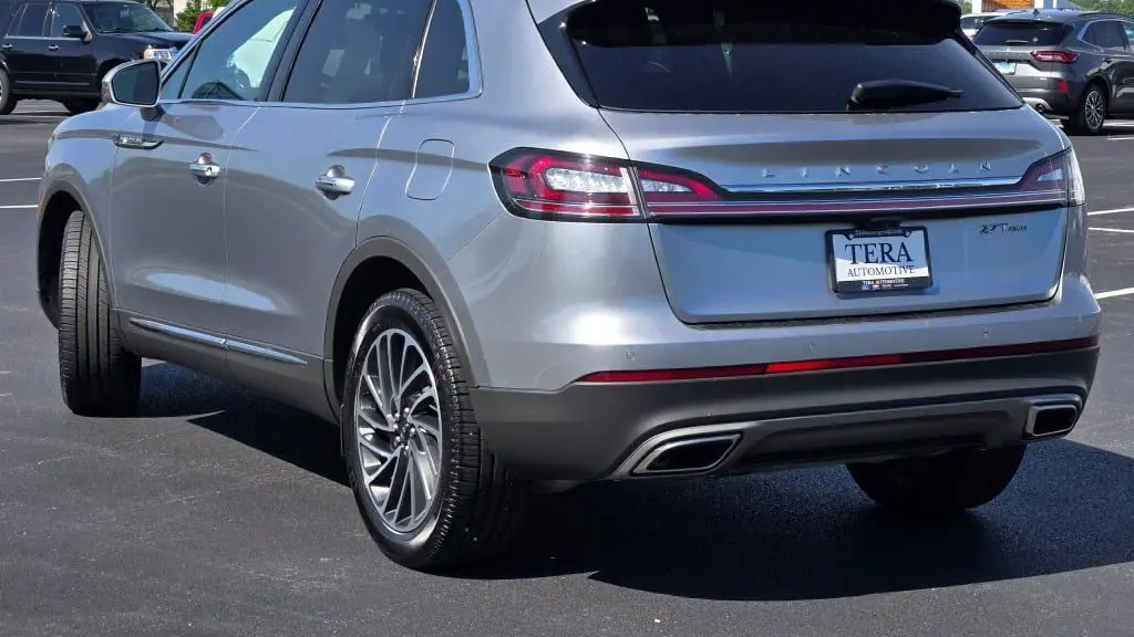 2020 Lincoln Nautilus Reserve