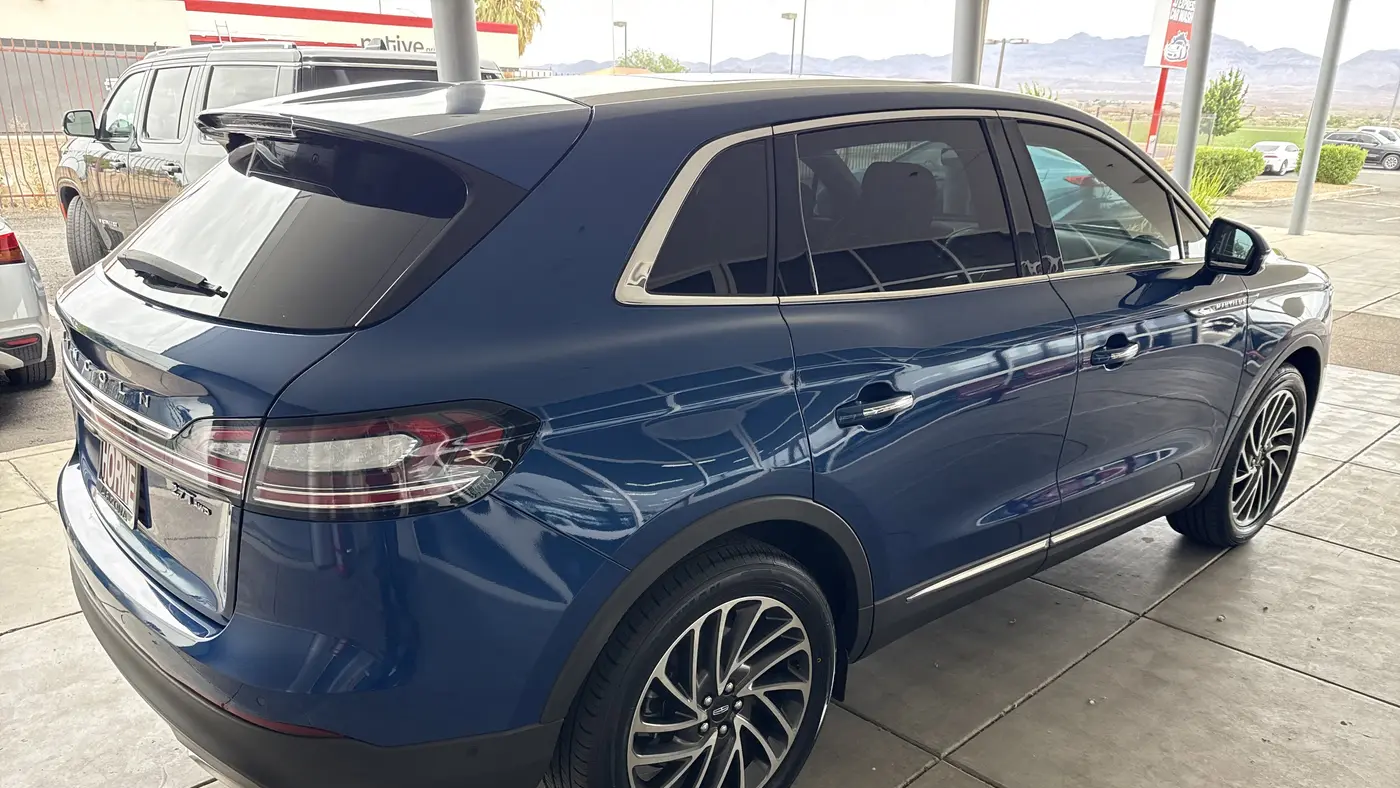 2020 Lincoln Nautilus Reserve