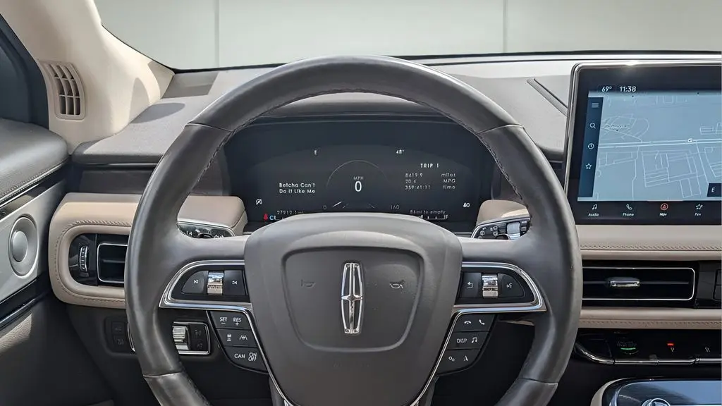 2023 Lincoln Nautilus Reserve