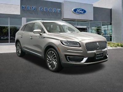 Photo of a 2020 Lincoln Nautilus AWD Reserve 4DR SUV for sale