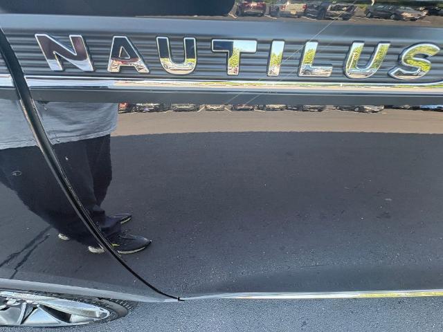 2020 Lincoln Nautilus - $23,999