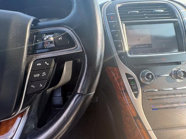 2020 Lincoln Nautilus - $23,999