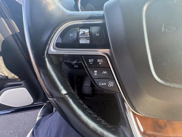 2020 Lincoln Nautilus - $23,999