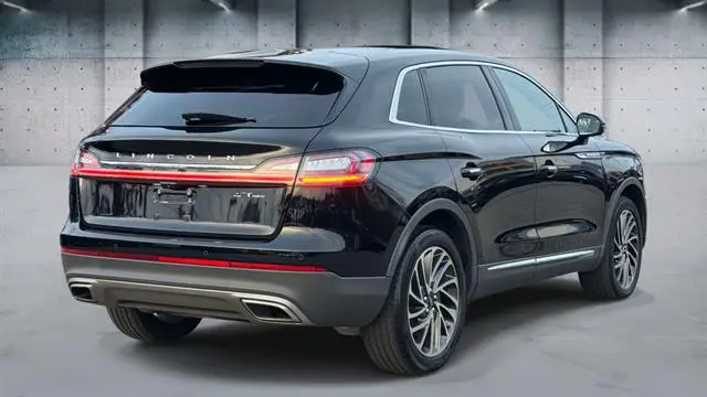 2020 Lincoln Nautilus Reserve