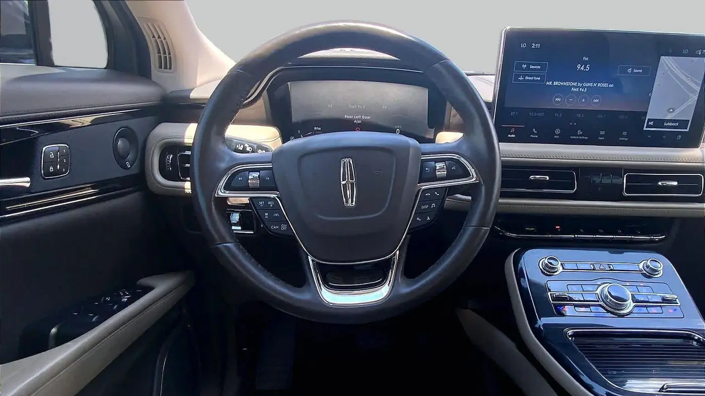 2023 Lincoln Nautilus Reserve