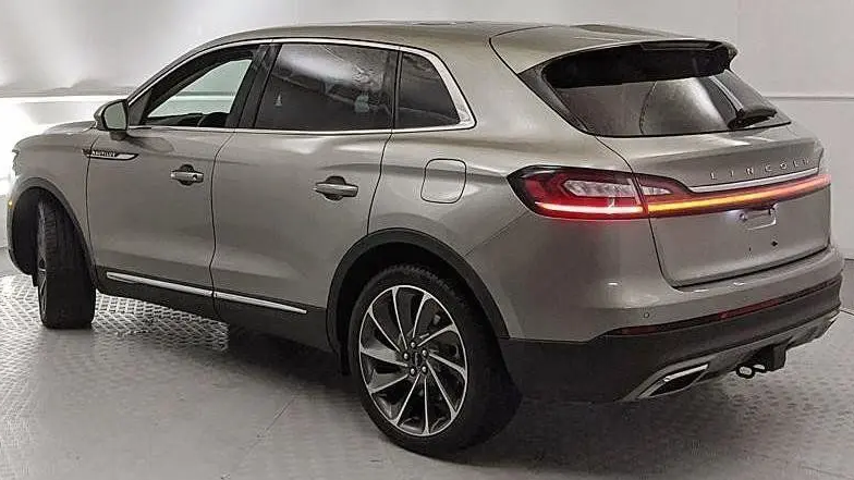 2023 Lincoln Nautilus Reserve