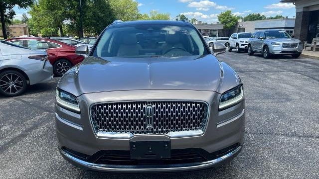 2021 Lincoln Nautilus Reserve