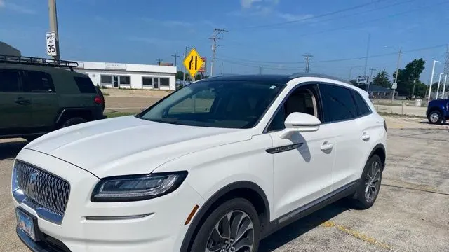2021 Lincoln Nautilus Reserve