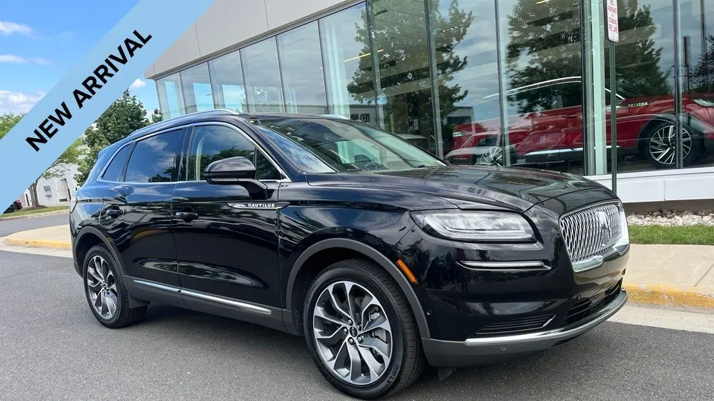 Preowned 2023 Lincoln Nautilus Reserve for Sale