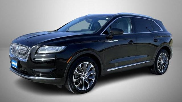 Preowned 2023 Lincoln Nautilus Reserve for Sale