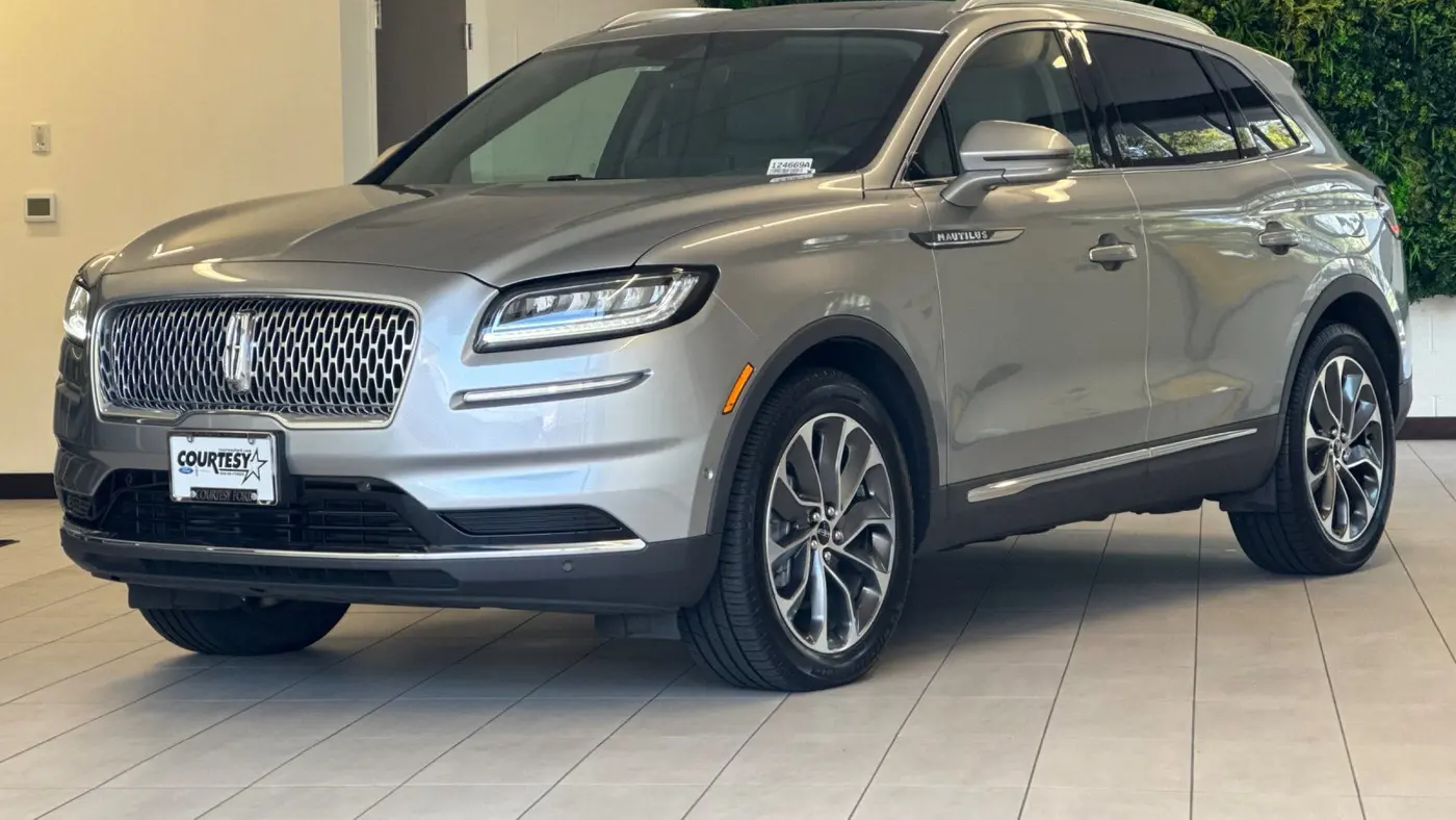 2023 Lincoln Nautilus Reserve