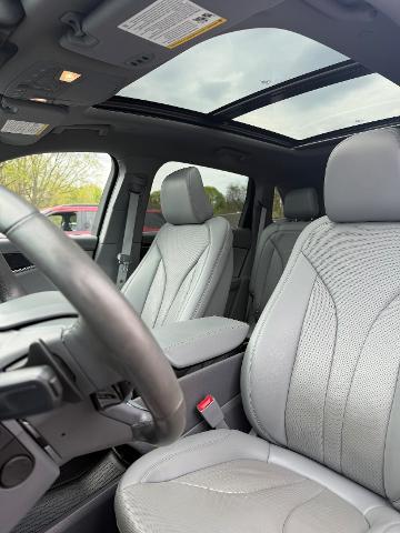 2023 Lincoln Nautilus - $39,990