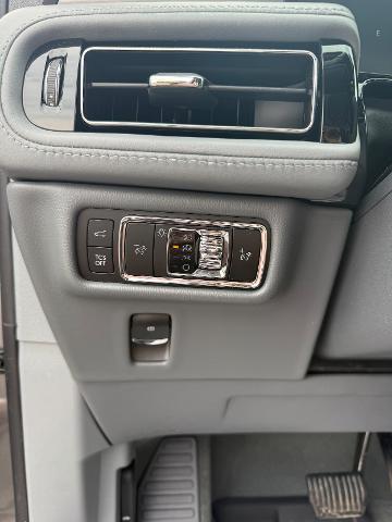 2023 Lincoln Nautilus - $39,990
