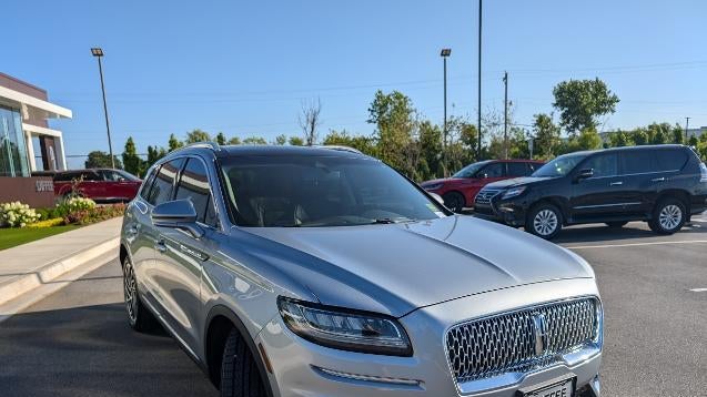 2020 Lincoln Nautilus Reserve