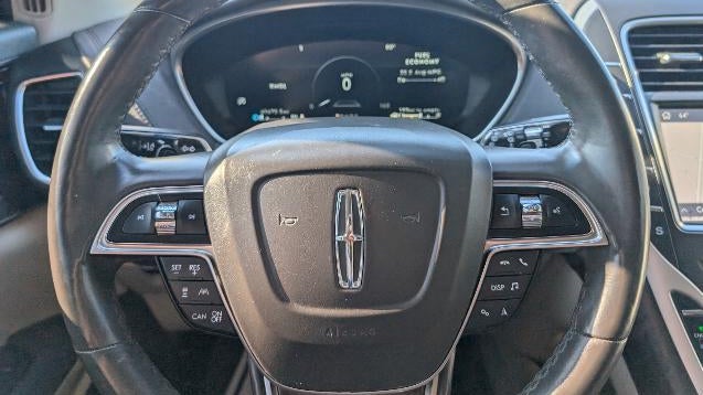 2020 Lincoln Nautilus Reserve