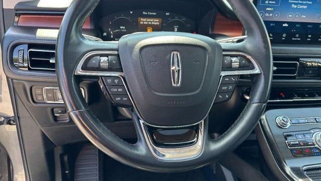 2021 Lincoln Nautilus Reserve