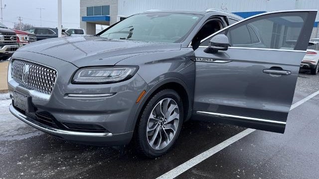 2022 Lincoln Nautilus Reserve