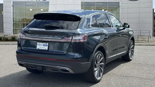 2022 Lincoln Nautilus Reserve