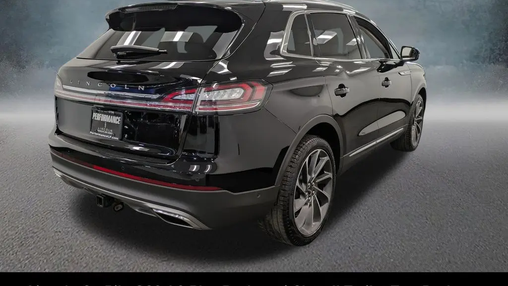 2023 Lincoln Nautilus Reserve