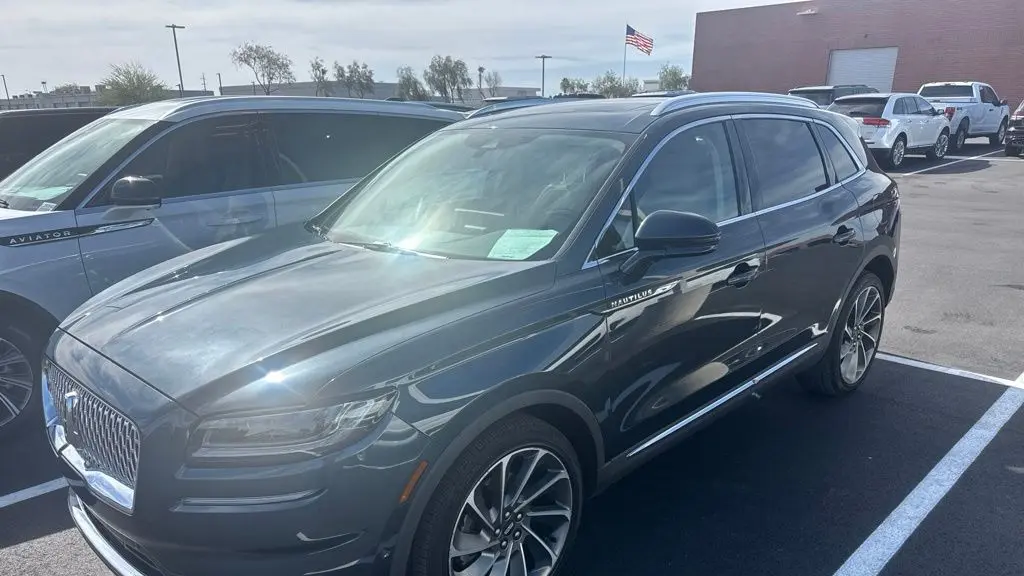 Preowned 2023 Lincoln Nautilus Reserve for Sale